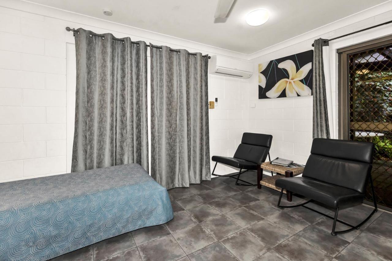 Balgal Beach Units Rollingstone ภายนอก รูปภาพ