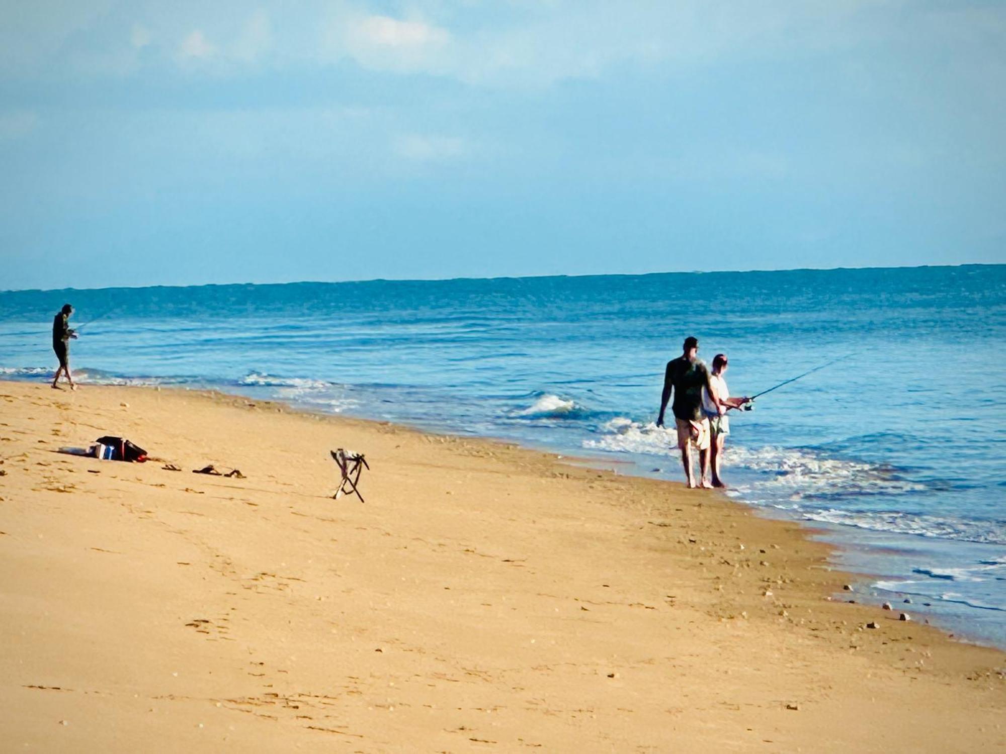 Balgal Beach Units Rollingstone ภายนอก รูปภาพ